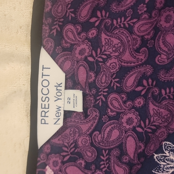 Blouse - Picture 3 of 5